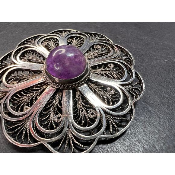 Vintage filigree amethyst sterling silver brooch made in Jerusalem - Picture 6 of 12